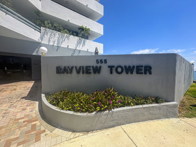 Bayview Tower Condo photo 3